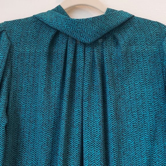 Vintage No Brand 80s Green and Black Blouson Dress with Mock Neckline - Picture 5 of 8